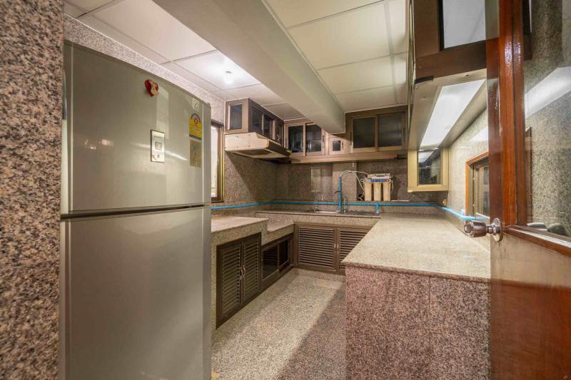 อาคารพาณิชย์ 55000 กรุงเทพมหานคร เขตยานนาวา ช่องนนทรี