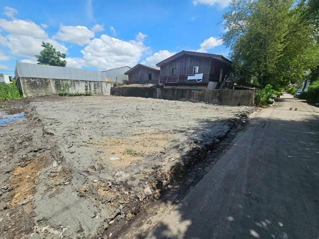 ที่ดิน 2390000 สมุทรสาคร กระทุ่มแบน อ้อมน้อย