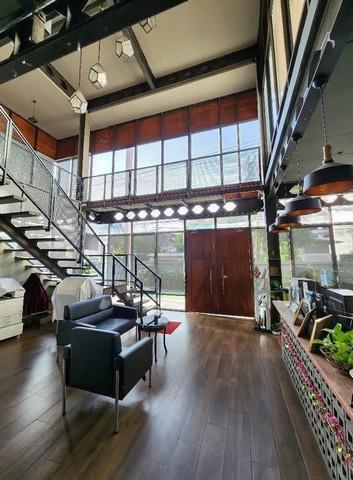 สำนักงาน 89000 นนทบุรี เมืองนนทบุรี ตลาดขวัญ