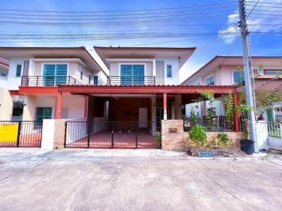 ทาวน์เฮาส์ 2520000 ชลบุรี เมืองชลบุรี สำนักบก