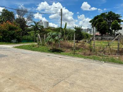 ที่ดิน 37620000 นนทบุรี เมืองนนทบุรี บางเขน