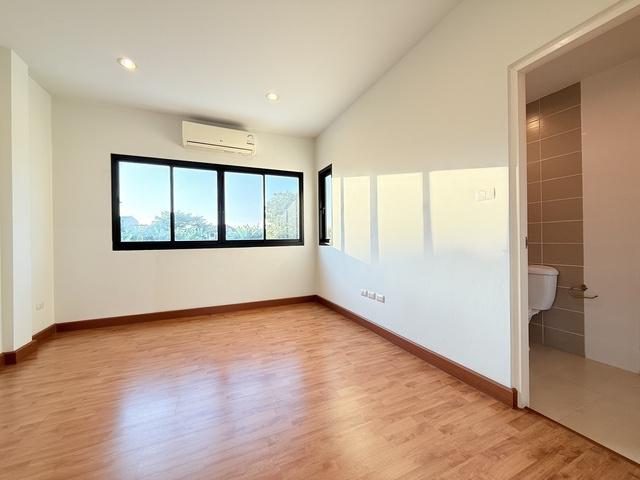 ทาวน์เฮาส์ 2900000 สมุทรสาคร กระทุ่มแบน ตลาดกระทุ่มแบน