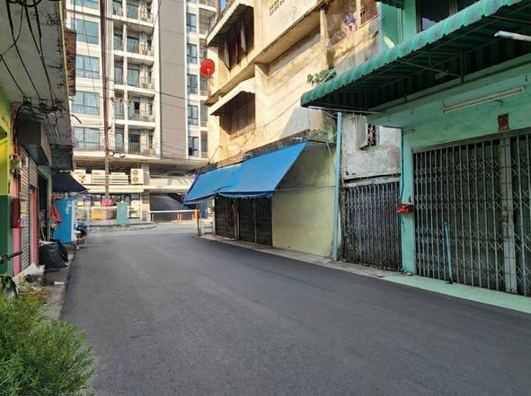 อาคารพาณิชย์ 24000 กรุงเทพมหานคร เขตราชเทวี ถนนเพชรบุรี