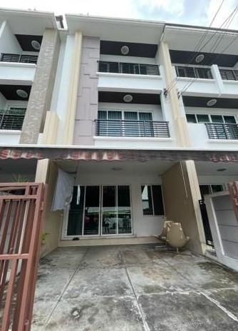 ทาวน์เฮาส์ 28000 กรุงเทพมหานคร เขตลาดพร้าว ลาดพร้าว