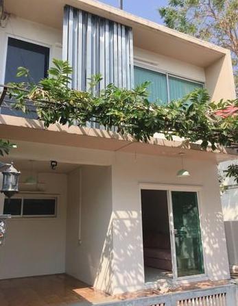 ทาวน์เฮาส์ 18000 กรุงเทพมหานคร เขตลาดพร้าว ลาดพร้าว