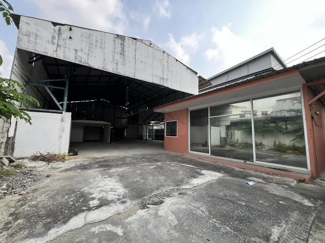 โกดัง 80000 กรุงเทพมหานคร เขตลาดพร้าว ลาดพร้าว