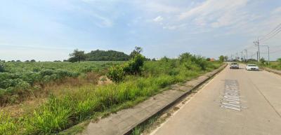 ที่ดิน 3200000000 ชลบุรี บางละมุง ห้วยใหญ่