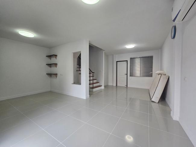 ทาวน์เฮาส์ 16000 สมุทรปราการ บางพลี ราชาเทวะ