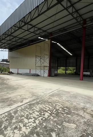 โกดัง 85000 ชลบุรี ศรีราชา เขาคันทรง