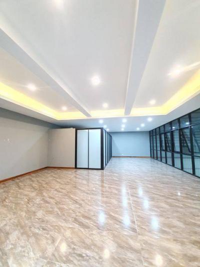 โกดัง 230000 กรุงเทพมหานคร  