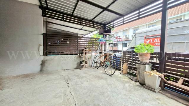 ทาวน์เฮาส์ 1750000 ปทุมธานี เมืองปทุมธานี บางพูน