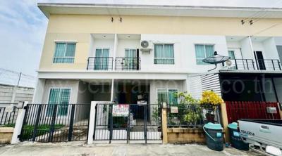 ทาวน์เฮาส์ 1690000 นนทบุรี ไทรน้อย ไทรน้อย