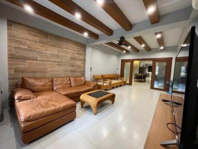 อาคารพาณิชย์ 45000 กรุงเทพมหานคร เขตยานนาวา ช่องนนทรี