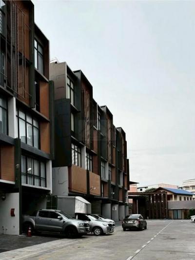 ทาวน์เฮาส์ 80000 กรุงเทพมหานคร เขตสวนหลวง สวนหลวง