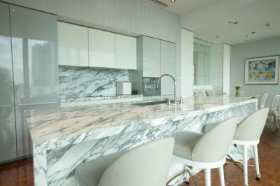 คอนโด 100000000 กรุงเทพมหานคร เขตบางรัก สีลม