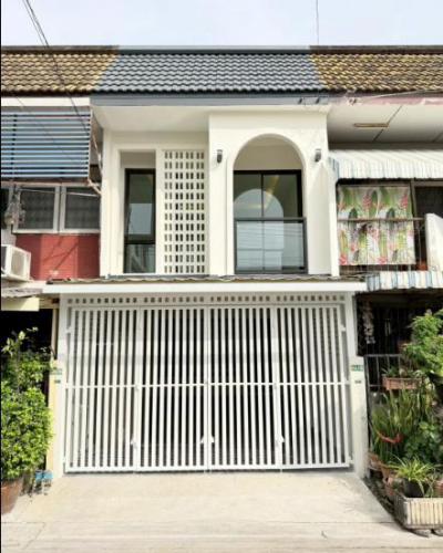 ทาวน์เฮาส์ 4290000 กรุงเทพมหานคร เขตลาดพร้าว ลาดพร้าว