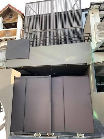 ทาวน์เฮาส์ 57000 กรุงเทพมหานคร เขตห้วยขวาง บางกะปิ