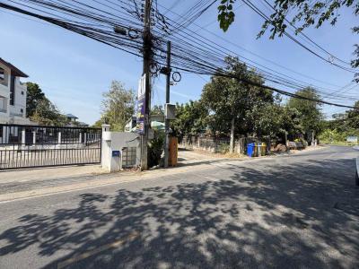 ที่ดิน 18000000 นนทบุรี เมืองนนทบุรี ไทรม้า