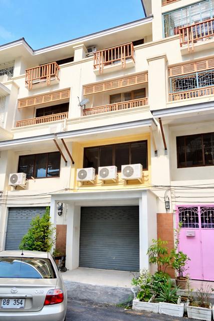 อาคารพาณิชย์ 14999 กรุงเทพมหานคร เขตบางขุนเทียน แสมดำ