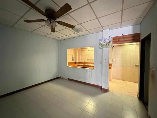 ทาวน์เฮาส์ 1131000 ปทุมธานี ธัญบุรี ลำผักกูด