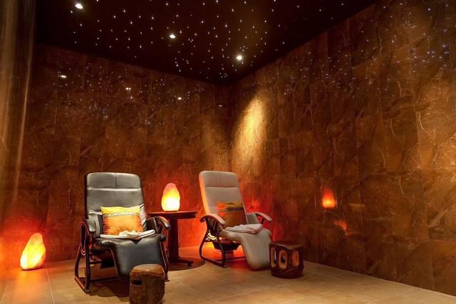 อาคารพาณิชย์ 99000000 ภูเก็ต ถลาง ไม้ขาว