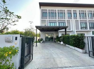 ทาวน์เฮาส์ 50000 กรุงเทพมหานคร เขตลาดพร้าว จรเข้บัว