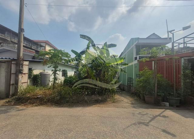 ที่ดิน 1800000 สมุทรสาคร กระทุ่มแบน อ้อมน้อย