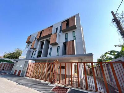 อาคารพาณิชย์ 80000 กรุงเทพมหานคร เขตจตุจักร ลาดยาว