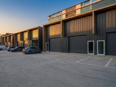 โกดัง 25000 สมุทรปราการ บางพลี ราชาเทวะ