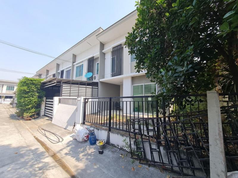 ทาวน์เฮาส์ 2067000 นครปฐม สามพราน กระทุ่มล้ม