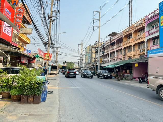 ที่ดิน 8000000 สมุทรสาคร เมืองสมุทรสาคร คอกกระบือ