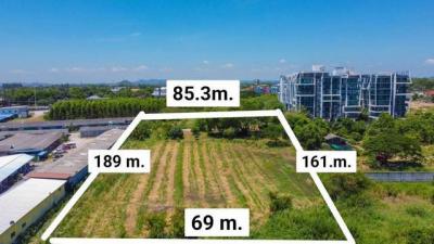 ที่ดิน 213000000 ชลบุรี สัตหีบ นาจอมเทียน