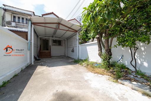 ทาวน์เฮาส์ 1650000 สมุทรปราการ บางพลี บางโฉลง