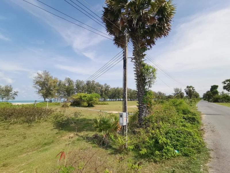 ที่ดิน 1893000 สงขลา ระโนด บ่อตรุ