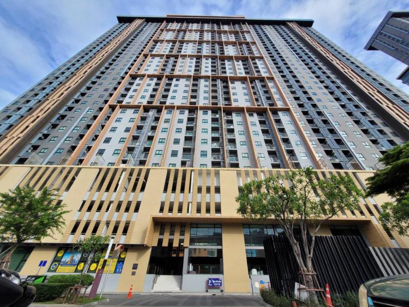 คอนโด 1858000 นนทบุรี บางใหญ่ เสาธงหิน