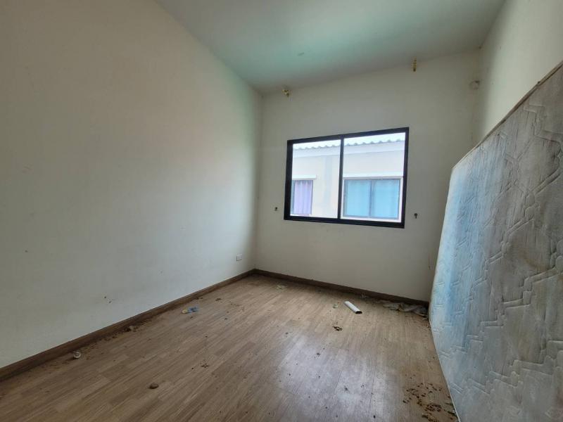 ทาวน์เฮาส์ 1817000 ชลบุรี ศรีราชา บ่อวิน