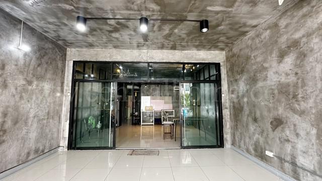 อาคารพาณิชย์ 3490000 ปทุมธานี ลำลูกกา ลาดสวาย