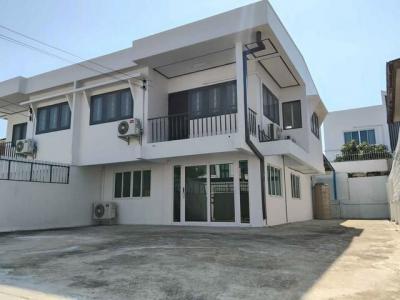 บ้านเดี่ยว 40000 กรุงเทพมหานคร เขตลาดพร้าว ลาดพร้าว