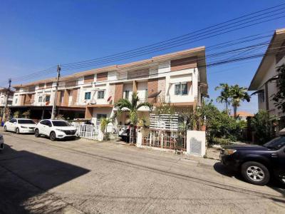 ทาวน์เฮาส์ 1719000 ปทุมธานี ลำลูกกา คูคต