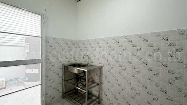 ทาวน์เฮาส์ 1590000 ปทุมธานี ธัญบุรี ลำผักกูด