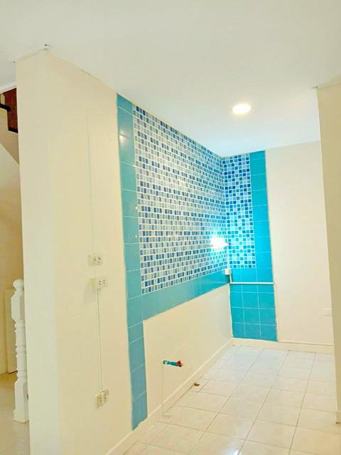 ทาวน์เฮาส์ 7999 ปทุมธานี ธัญบุรี บึงยี่โถ