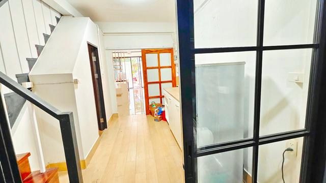 อาคารพาณิชย์ 24998 กรุงเทพมหานคร เขตยานนาวา ช่องนนทรี