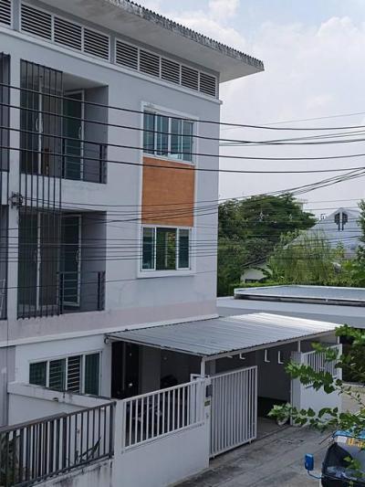 บ้านเดี่ยว 30000 กรุงเทพมหานคร เขตลาดพร้าว ลาดพร้าว