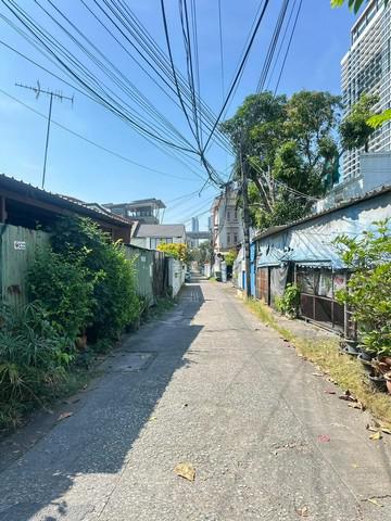 ที่ดิน 13500000 กรุงเทพมหานคร เขตบางซื่อ บางซื่อ