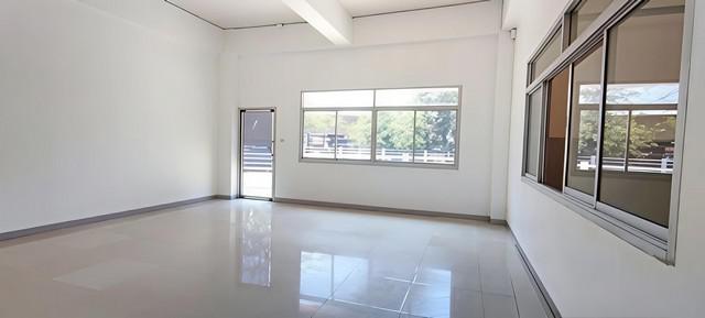 โกดัง 135000 สมุทรปราการ เมืองสมุทรปราการ แพรกษา