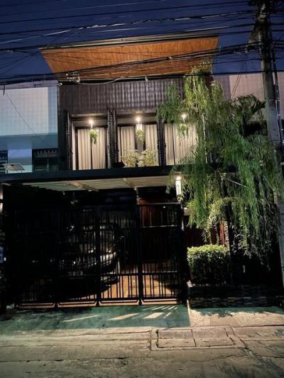 ทาวน์เฮาส์ 60000 กรุงเทพมหานคร เขตบางกะปิ หัวหมาก