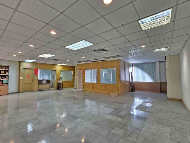 สำนักงาน 6000000 กรุงเทพมหานคร เขตสวนหลวง สวนหลวง