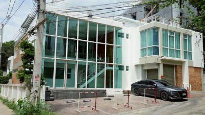 อาคารพาณิชย์ 18500000 เชียงใหม่ เมืองเชียงใหม่ สุเทพ