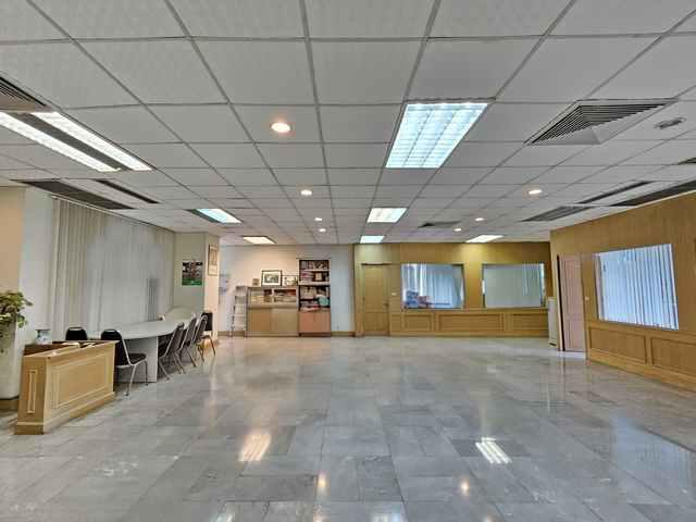 สำนักงาน 6000000 กรุงเทพมหานคร เขตสวนหลวง สวนหลวง