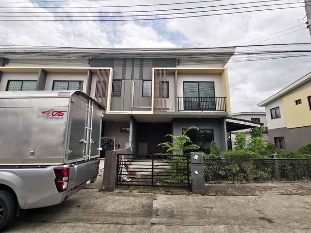 ทาวน์เฮาส์ 2551000 สมุทรปราการ บางพลี ราชาเทวะ